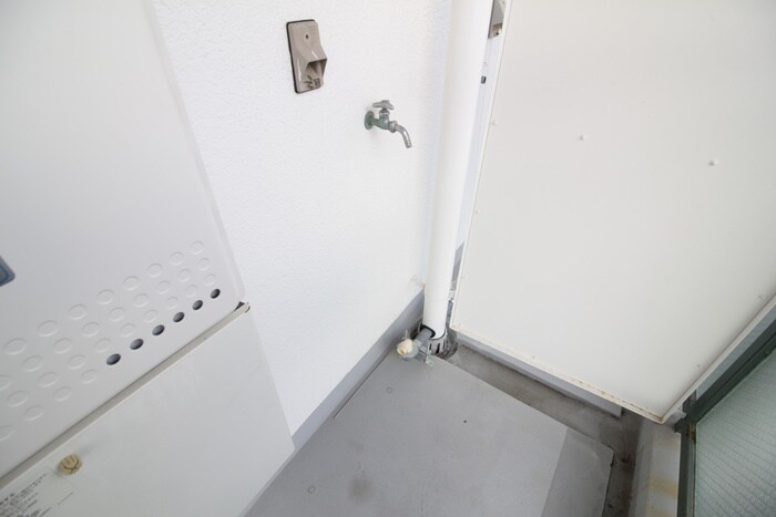 物件内観写真17　(洗濯機置場)