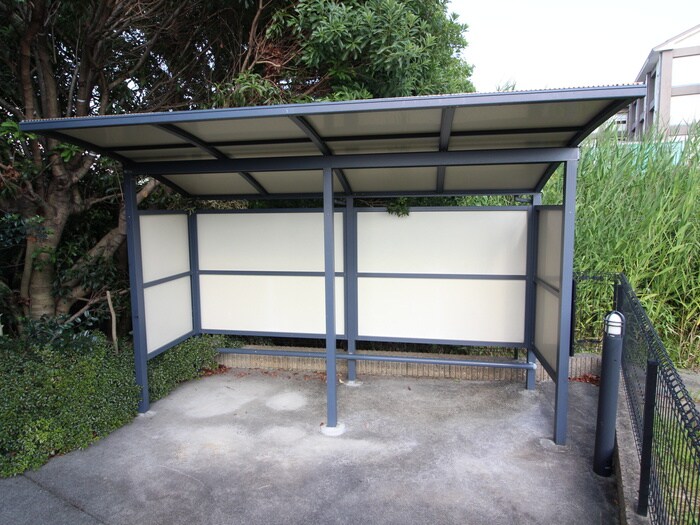 物件外観写真3　(駐輪場)