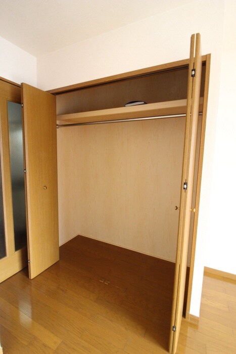 物件内観写真8　(収納)