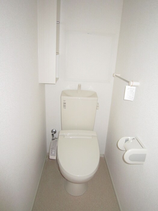 物件内観写真13　(トイレ)