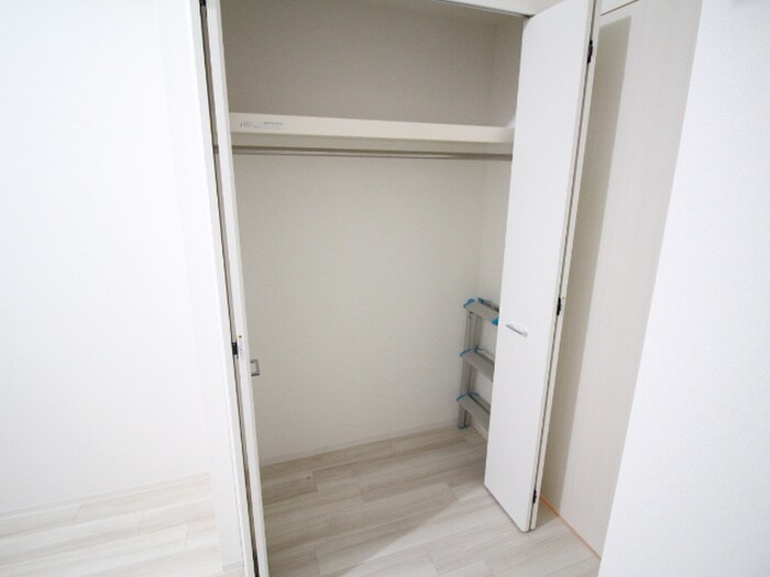 物件内観写真13　(収納)