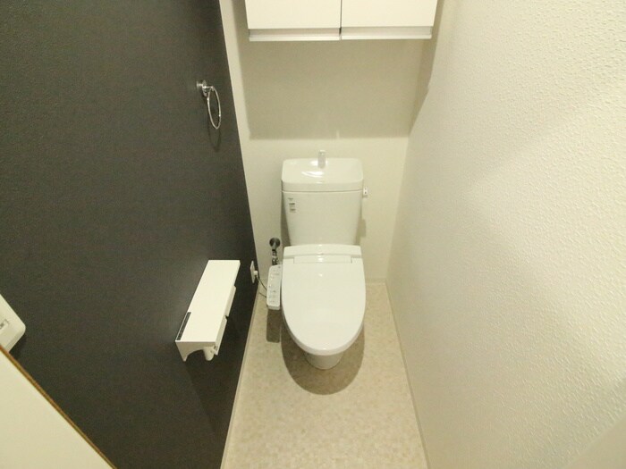 物件内観写真13　(トイレ)