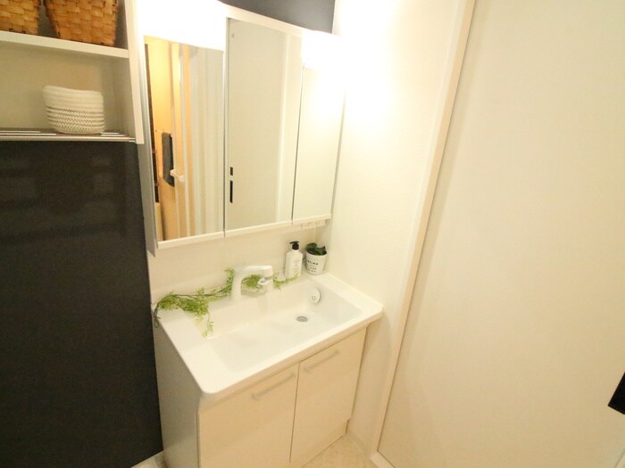 物件内観写真14　(洗面)