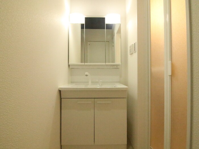 物件内観写真14　(洗面)