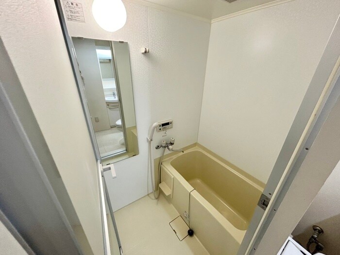 物件内観写真12　(バス／シャワールーム等)