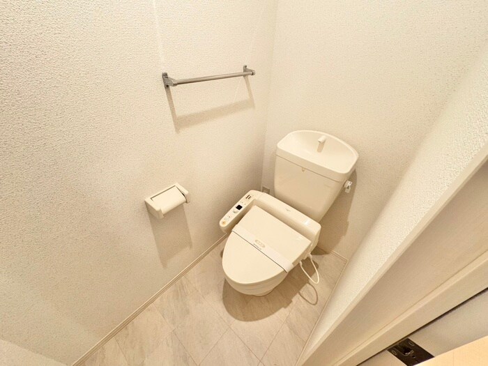 物件内観写真11　(トイレ)