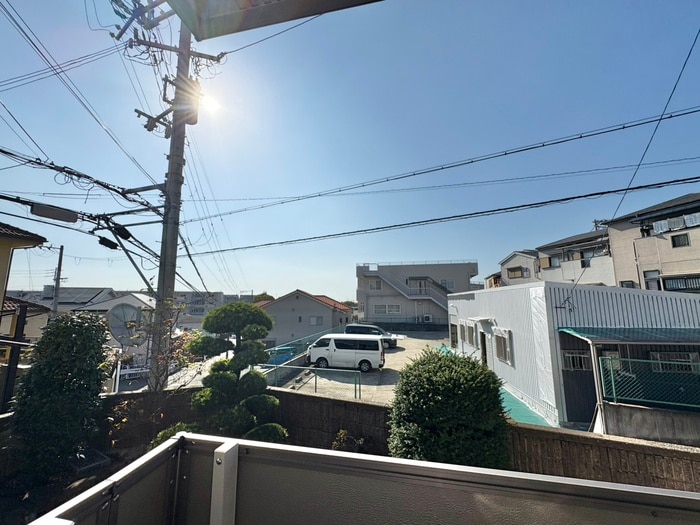 物件内観写真21　(室内からの展望)