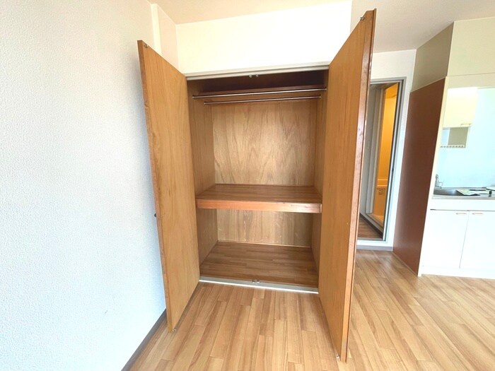 物件内観写真16　(収納)