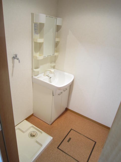 物件内観写真6　(洗面)