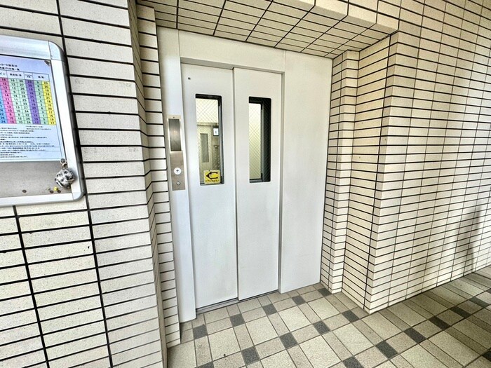 物件外観写真6　(建物設備)