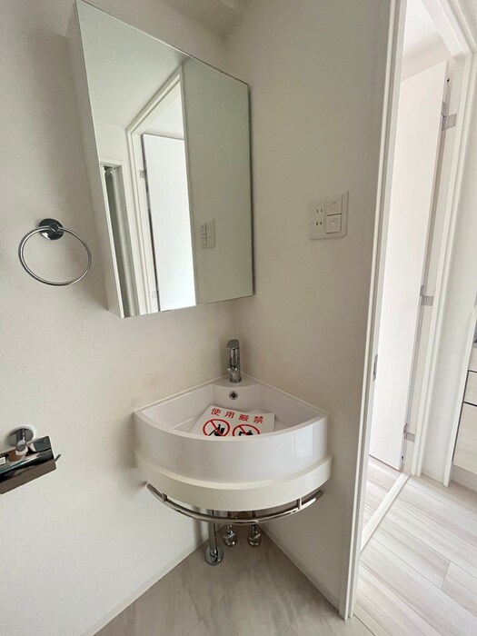 物件内観写真10　(洗面)