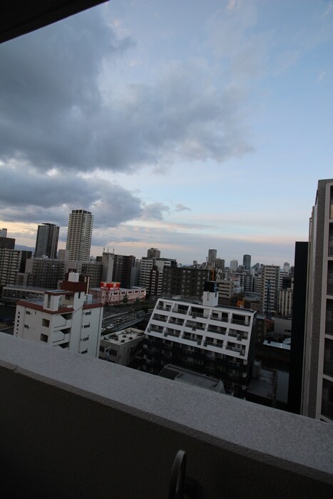 物件内観写真17　(室内からの展望)