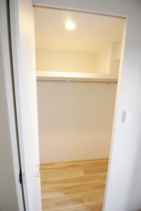 物件内観写真9　(収納)