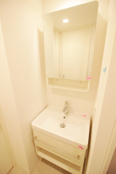 物件内観写真10　(洗面)