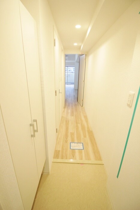 物件内観写真15　(玄関)