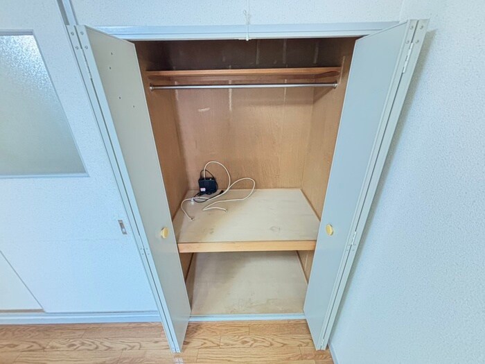 物件内観写真16　(収納)