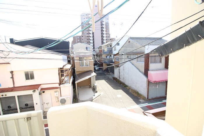 物件内観写真22　(室内からの展望)