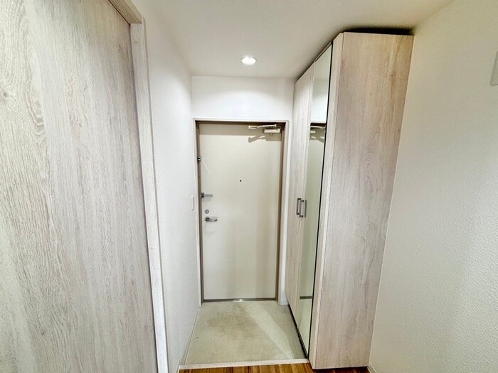 物件内観写真20　(玄関)