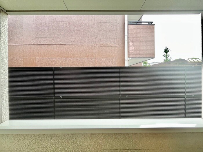 物件内観写真18　(室内からの展望)