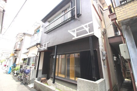 花園西町リノベテラス外観写真