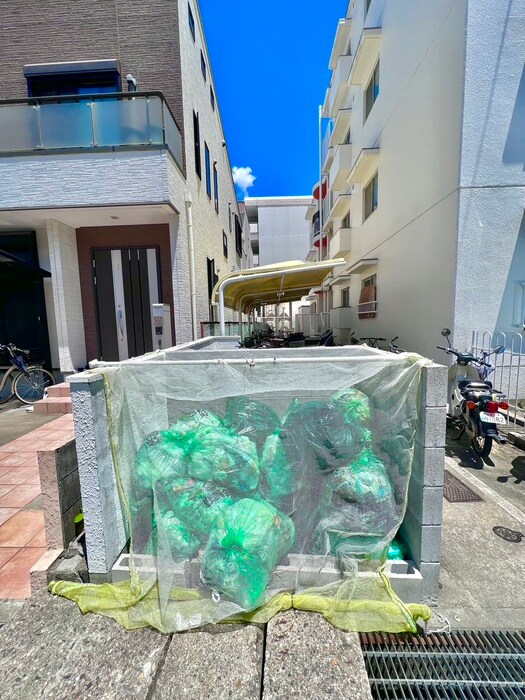 物件外観写真6　(建物設備)