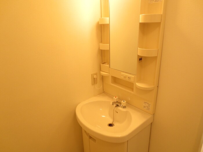 物件内観写真12　(洗面)