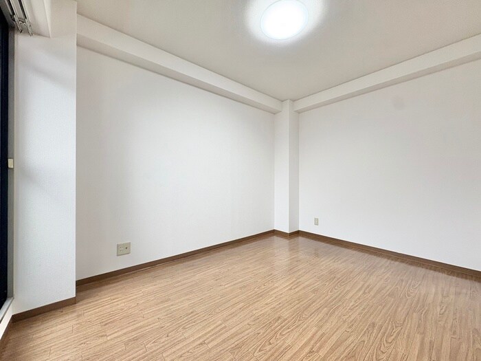 物件内観写真19　(居室)