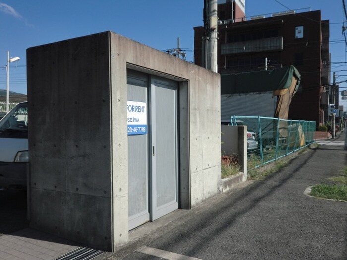 物件外観写真5　(建物設備)