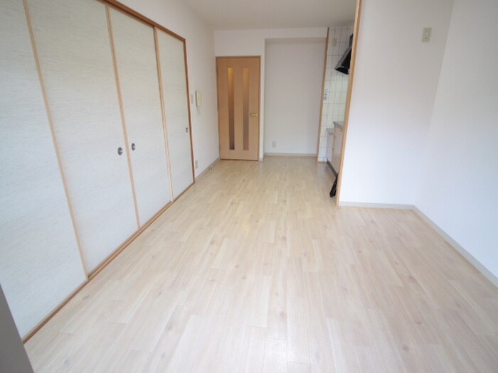 物件内観写真12　(居室)