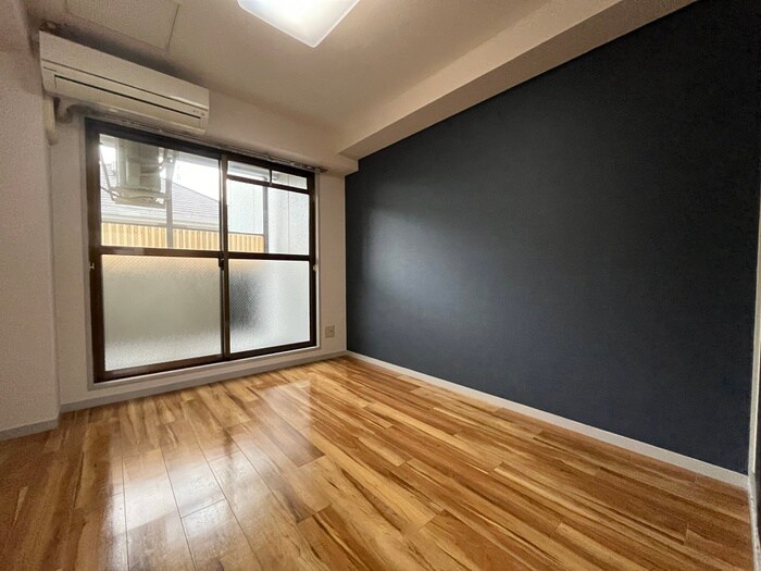 物件内観写真4　(居室)