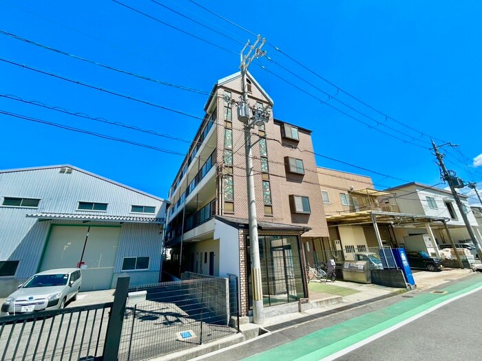 物件外観写真4　(外観写真)