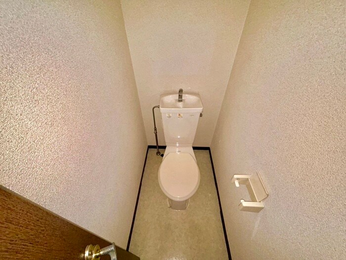 物件内観写真10　(トイレ)