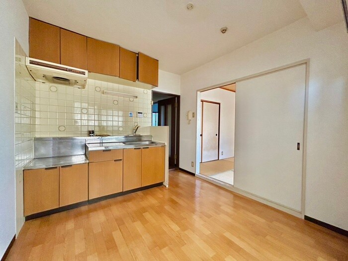 物件内観写真11　(居室)