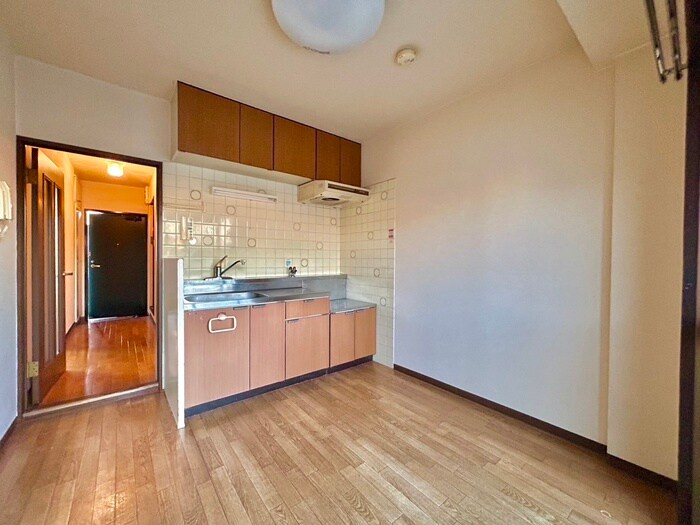 物件内観写真11　(居室)