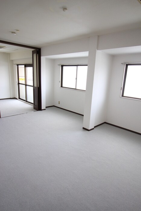 物件内観写真11　(内観写真)