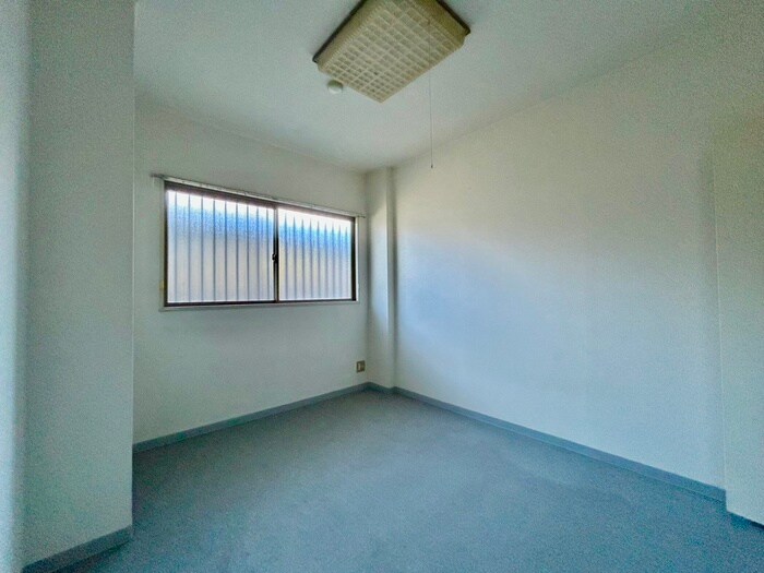 物件内観写真15　(居室)