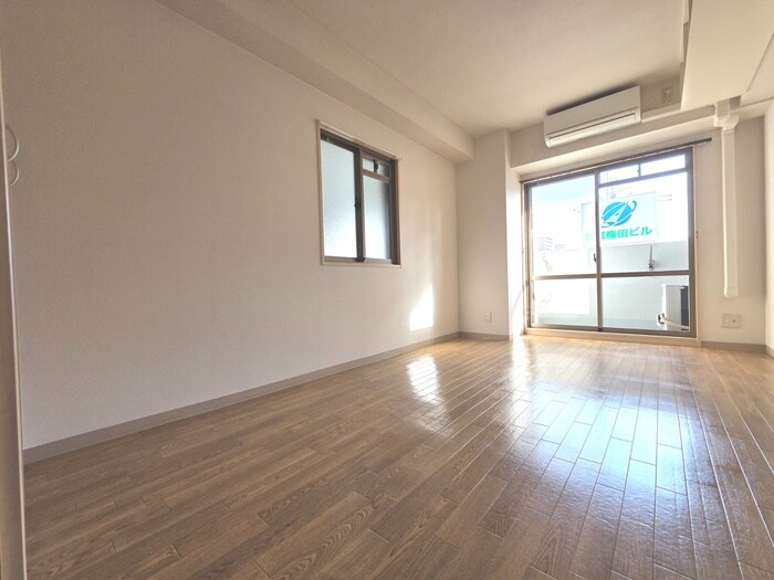 物件内観写真12　(居室)