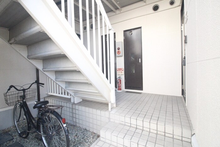 物件外観写真6　(外観写真)