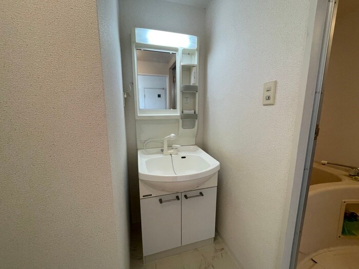 物件内観写真14　(洗面)