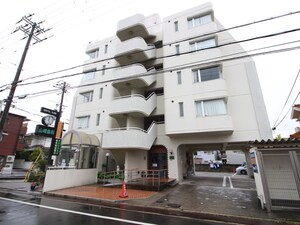 メゾンド－ル宝塚外観写真