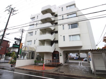 メゾンド－ル宝塚外観写真