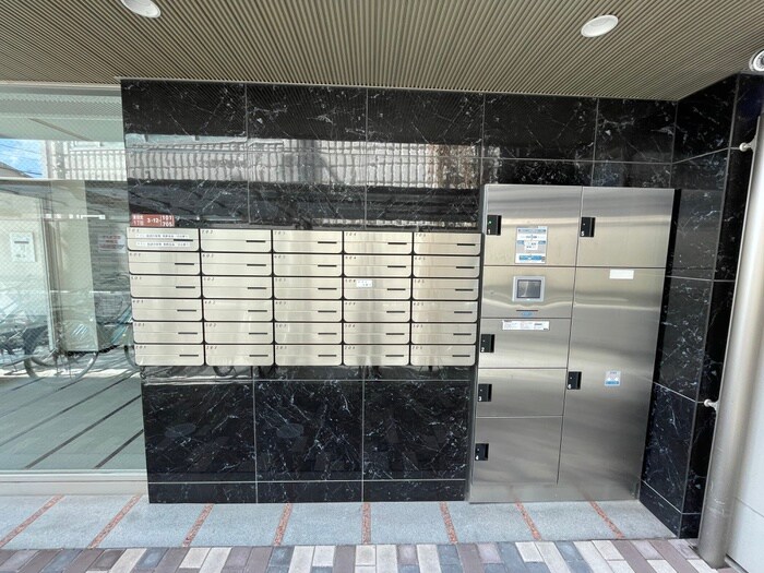 物件外観写真4　(建物設備)