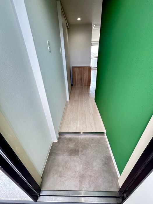 物件内観写真22　(玄関)