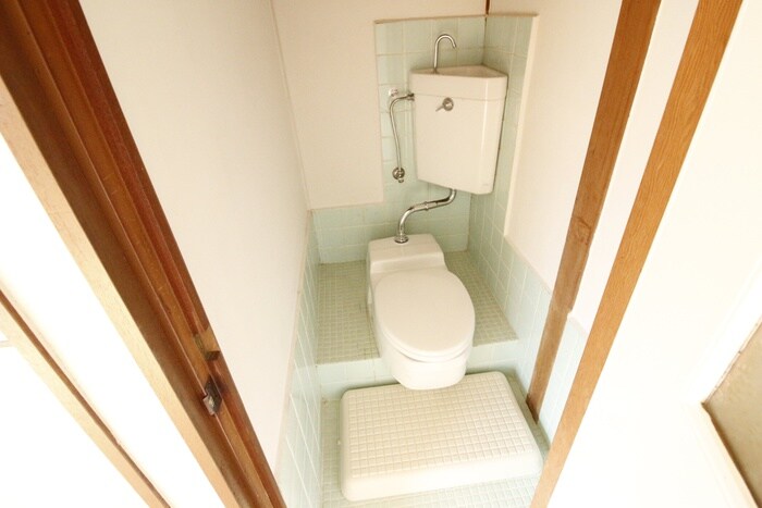 物件内観写真8　(トイレ)