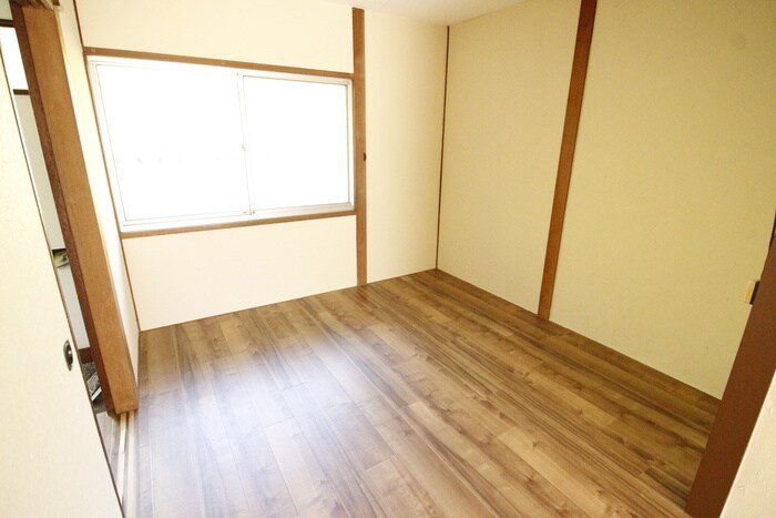 物件内観写真12　(居室)