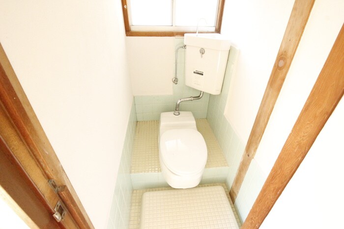 物件内観写真13　(トイレ)