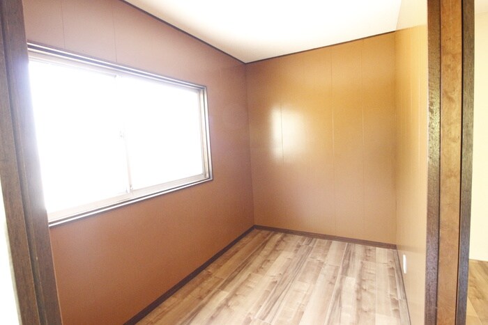 物件内観写真15　(居室)