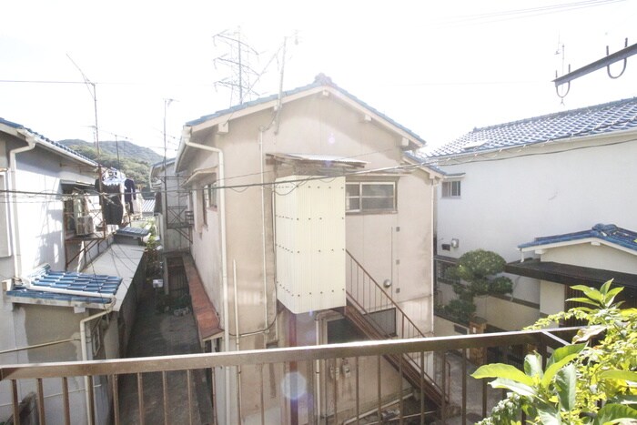 物件内観写真18　(室内からの展望)