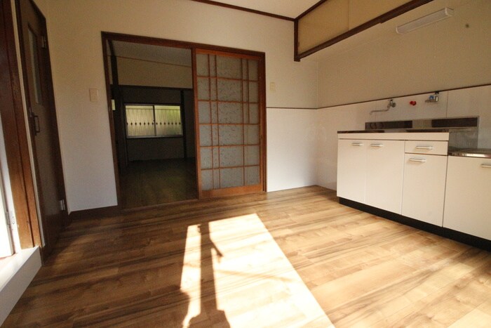 物件内観写真21　(居室)