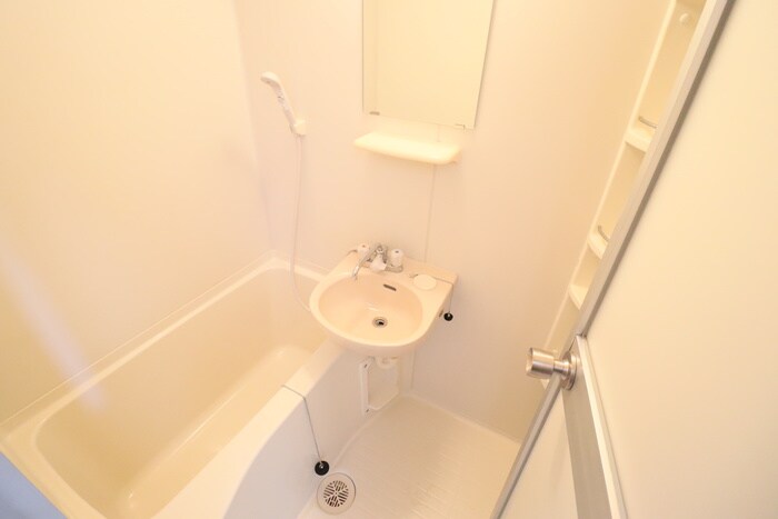 物件内観写真10　(バス／シャワールーム等)